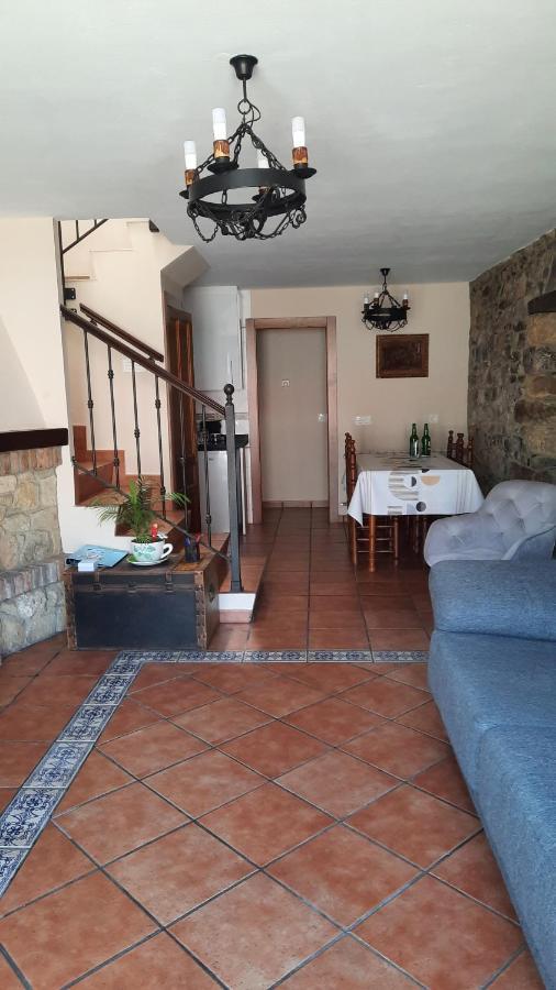 Vila Casa Rural La Casina Sariego Exteriér fotografie